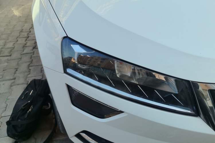 Used Skoda Karoq 2019 TSI280 Smart Drive Deluxe Edition China VI Standard
