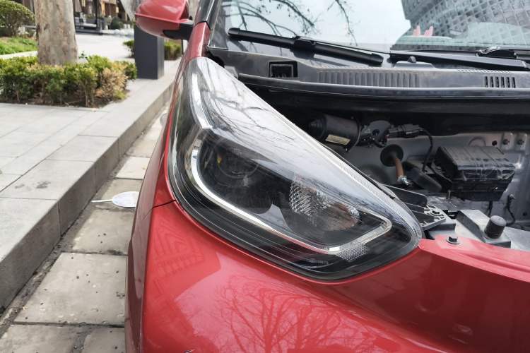 Used Chery Little Ant 2021 200 000-Yuan Ant Fan Edition Talent Version NMC Battery 301 km