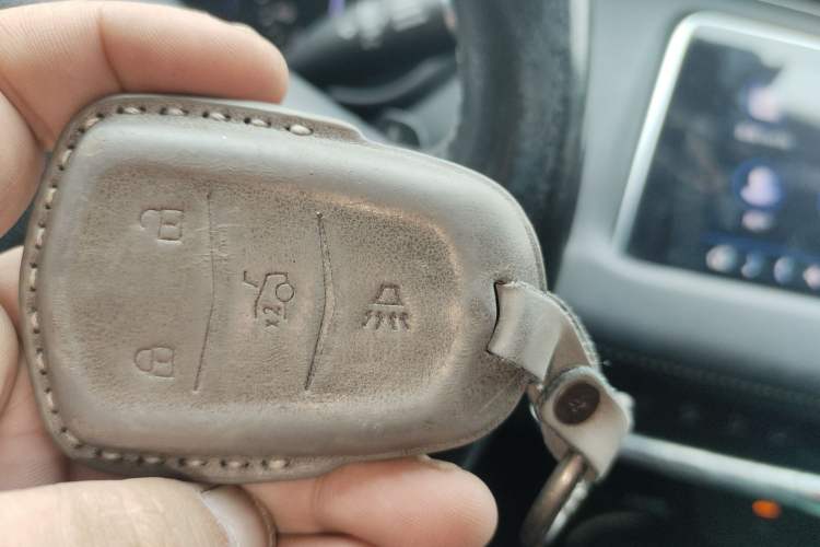 Used Cadillac XT4 2020 28T Two-Wheel Drive Tech Version