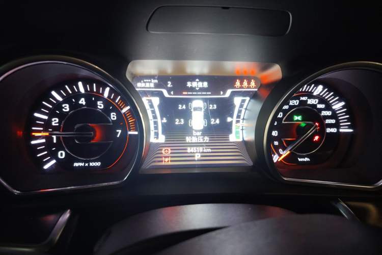 Used Jeep Commander 2018 2.0T Four-Wheel Drive Prestige Edition China V