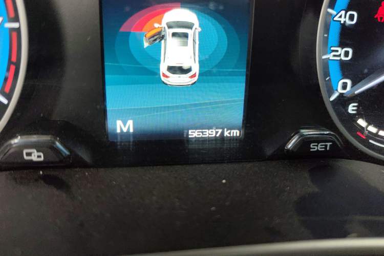 Used Geely Auto Vision S1 2019 Upgraded Model 1.5L Manual Elite Version Odometer Close Up