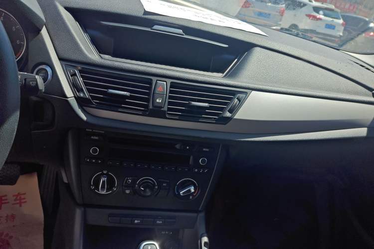 Used BMW X1 2014 sDrive18i Fashion Model