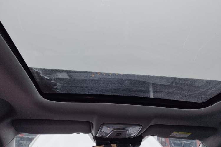 Used CHANGAN CS75 PLUS 2024 3rd Generation Champion Edition 1.5T Intelligent Drive Dynamic Model
