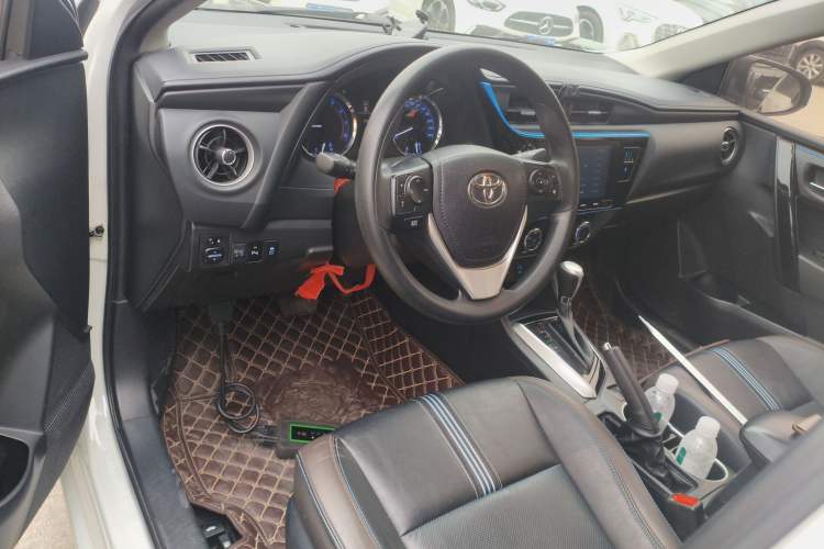 Used Toyota Levin 2018 185T CVT Luxury Edition China V Standard Center Console