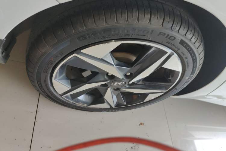 Used Hyundai Elantra 2021 1.5L CVT GLX Elite Edition
