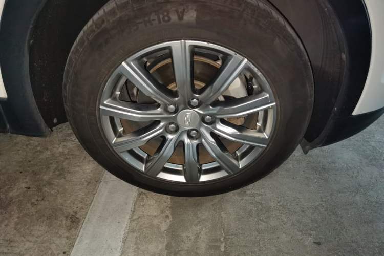 Used Cadillac XT4 2018 28T Two-Wheel Drive Leading Version