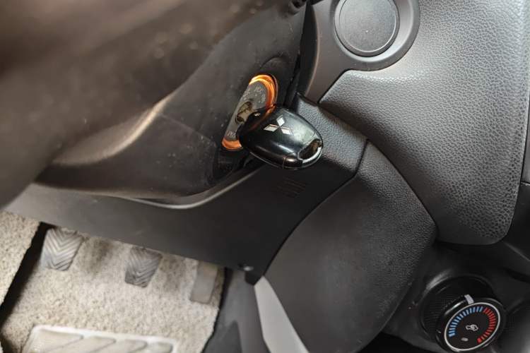 Used Mitsubishi ASX 2013 1.6L Manual Two-Wheel Drive Standard Edition
