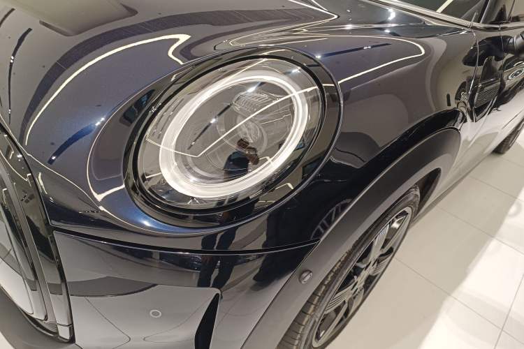 Used MINI 2023 Updated 1.5T COOPER Artist