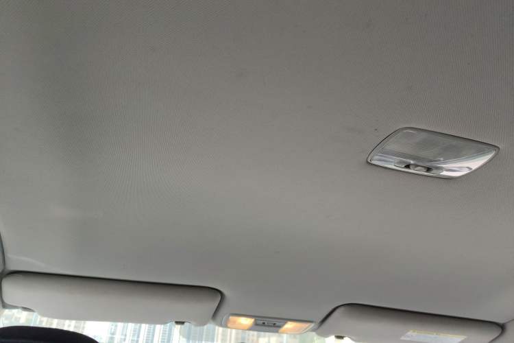 Used Honda Jade 2016 1.8L Automatic Comfort Version 5 Seats Headliner