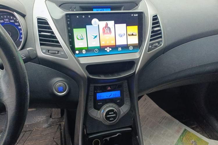 Used Hyundai Elantra (5th Generation / Langdong) 2015 1.6L Automatic Leading Model Audio And AC Panel