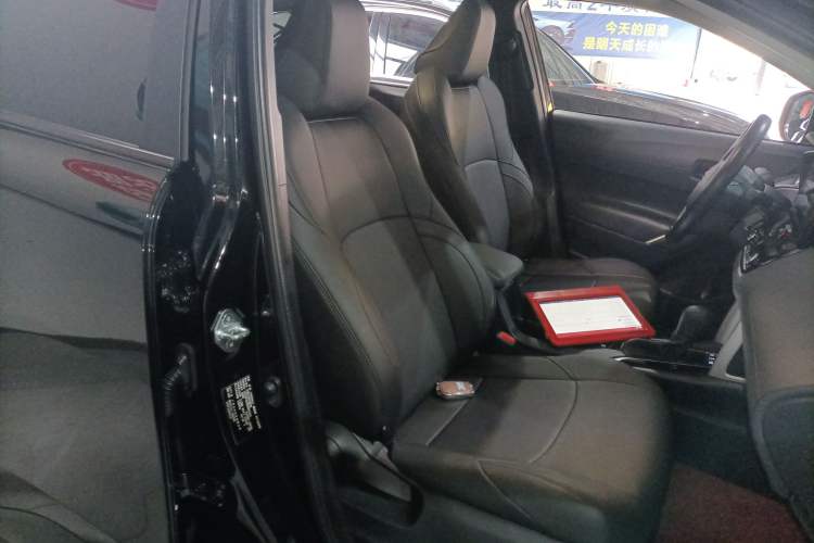 Used Toyota FRONTLANDER 2024 2.0L Smart Electric Hybrid Dual-Engine Leading Edition