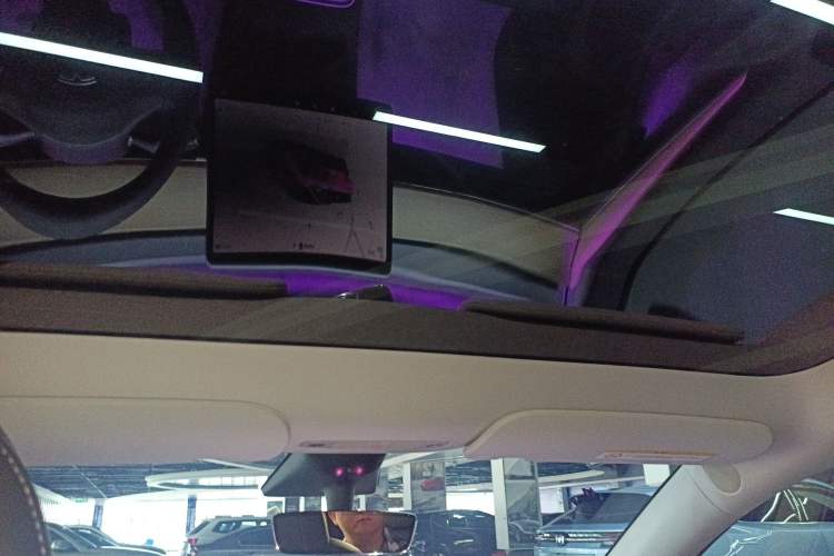 Used Tesla Model Y 2022 Rear-Wheel-Drive Version
