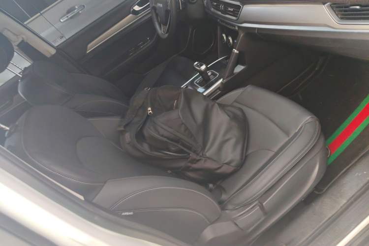 Used Haval H6 2021 Sport Edition 1.5T Automatic Elite Smart Connectivity Model with Hexagonal Grille