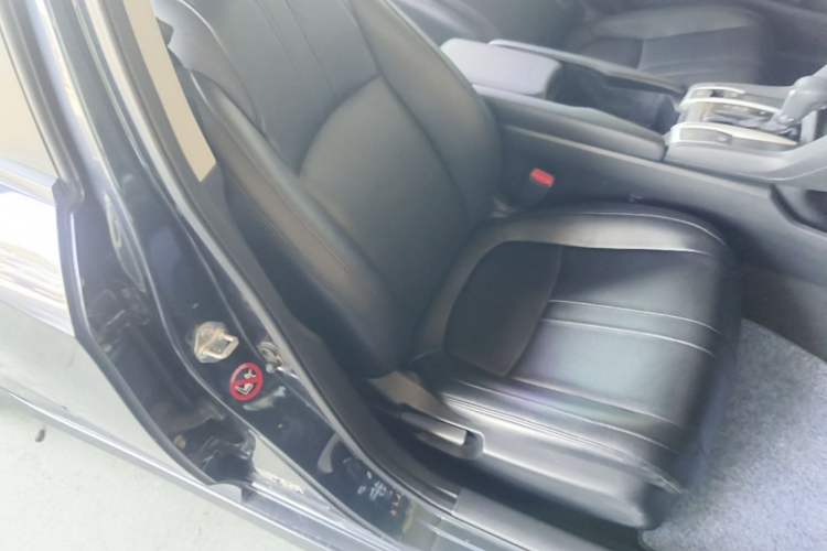 Used Honda Civic 2016 180TURBO CVT Comfort Version