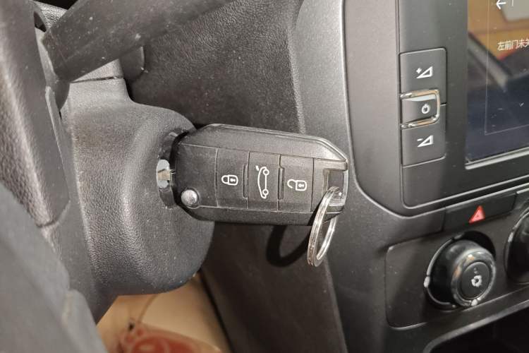 Used Citroen C4 Sega 2018 1.6L Automatic Luxury Model