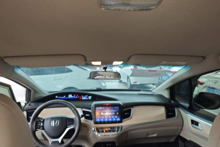 Used Honda Jade 2016 1.8L Automatic Comfort Version 5 Seats
