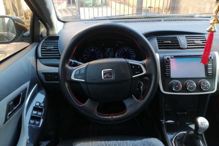Used Zotye Z300 2013 1.5L Manual Luxury Model Steering Wheel