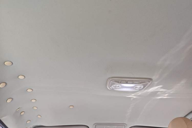 Used Geely Auto Emgrand 2016 Sedan 1.5L Manual Luxury Model