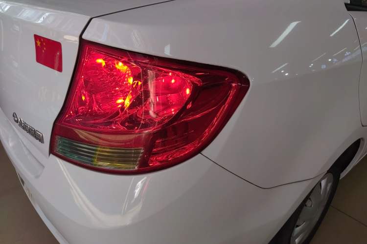 Used Chevrolet Sail 2013 Sedan 1.2L Manual Fashion Edition