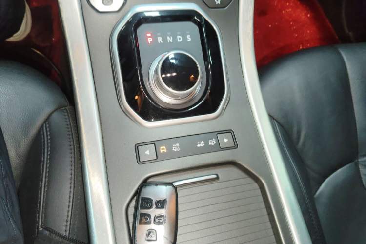 Used Land Rover Range Evoque 2014 2.0T 5-Door YAOZHEN Edition
