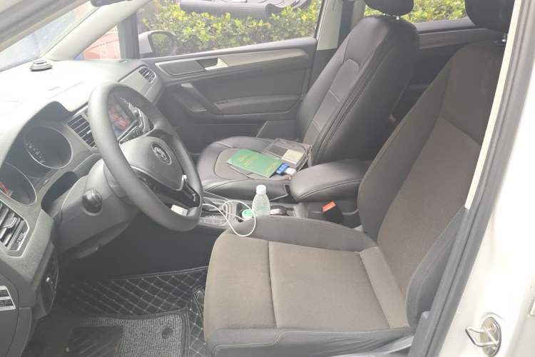 Used Volkswagen Golf Sportsvan 2016 1.6L Automatic Comfort Model