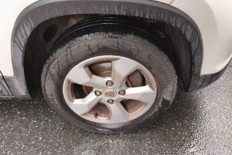 Used Baojun 510 2017 1.5L Manual Fashion Model
