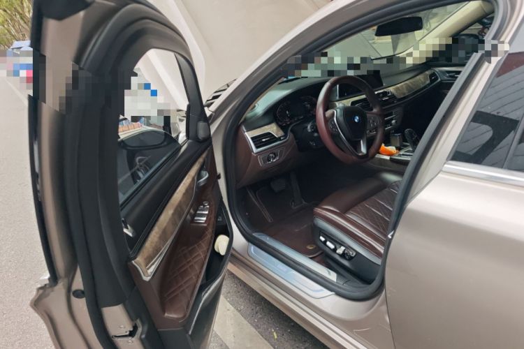 Used BMW 7 Series 2021 740Li Leading Edition Luxury Package
