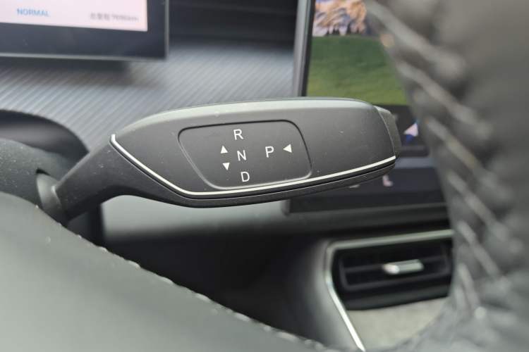 Used Chery Fengyun T9 2024 120 Long-Range Luxury Version 5 Seats Ternary Lithium