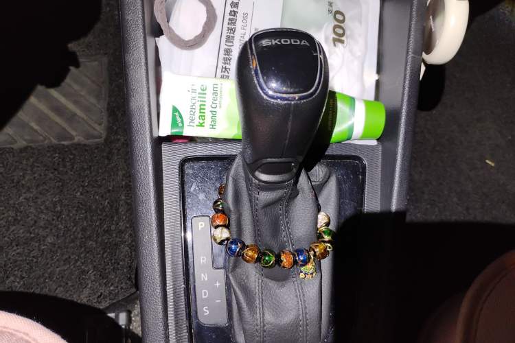 Used Skoda Kamiq 2018 1.5L Automatic Standard Version China V Emission Standard Gear Lever