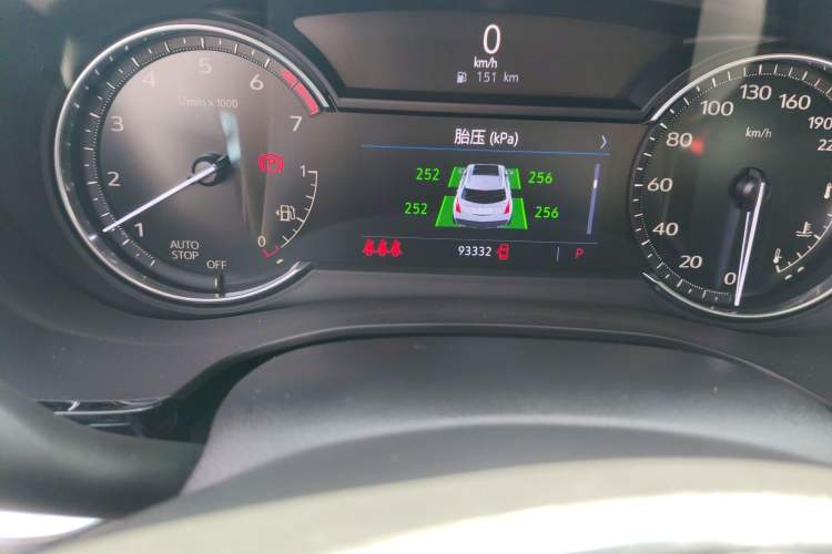 Used Cadillac XT5 2021 2.0T Two-Wheel Drive Luxury Version Odometer Close Up