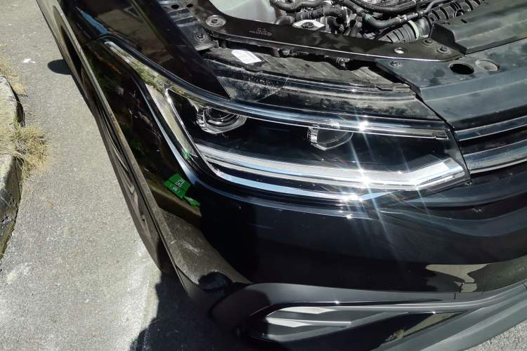 Used Volkswagen Tiguan L 2025 Model, Outstanding Version, 300TSI Automatic Two-Wheel Drive Longteng Edition