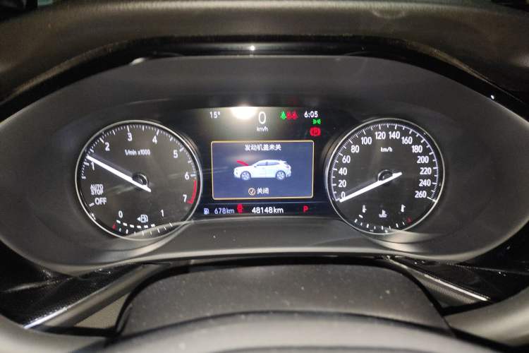 Used Buick Envision 2022 Encore Plus 652T Five-Seat Luxury Model
