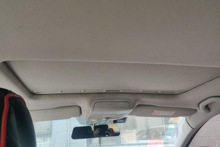 Used Volkswagen Sagitar 2018 280TSI DSG Comfort Model Headliner