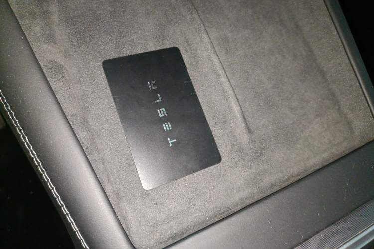 Used Tesla Model 3 2023 Long-Range All-Wheel-Drive Version