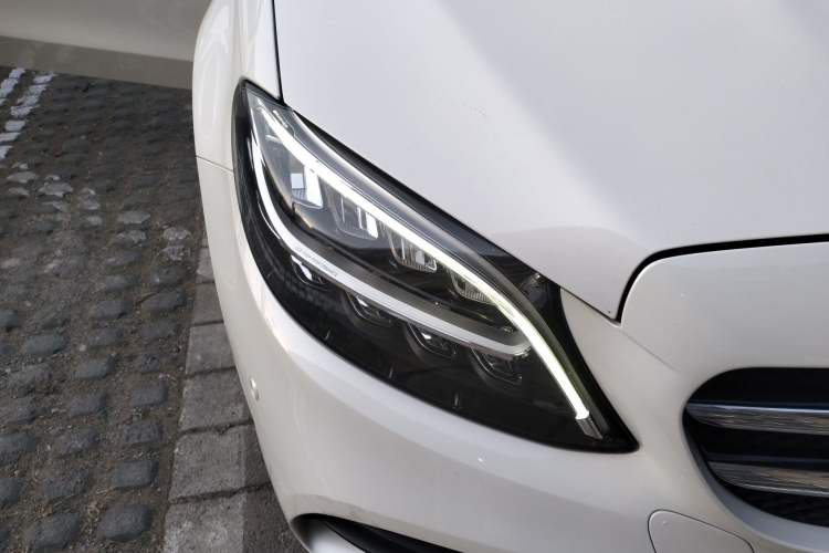 Used Mercedes-Benz C-Class 2019 C 260 Sport Edition Right Front Headlight