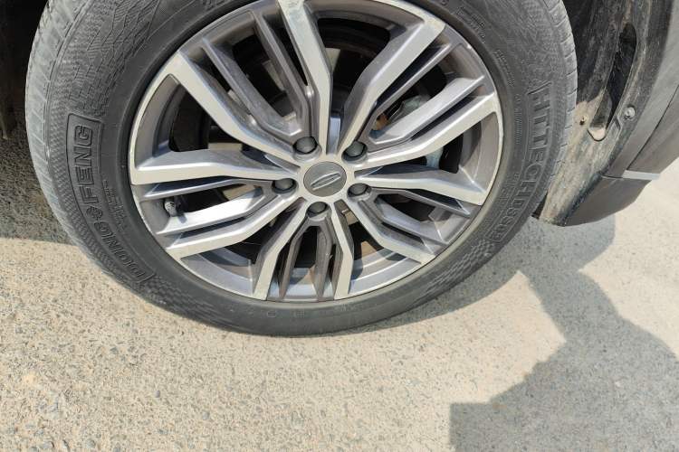 Used Geely Auto Emgrand X7 Sport 2020 1.8TD DCT ZhiZun PRO Right Front Wheel Hub