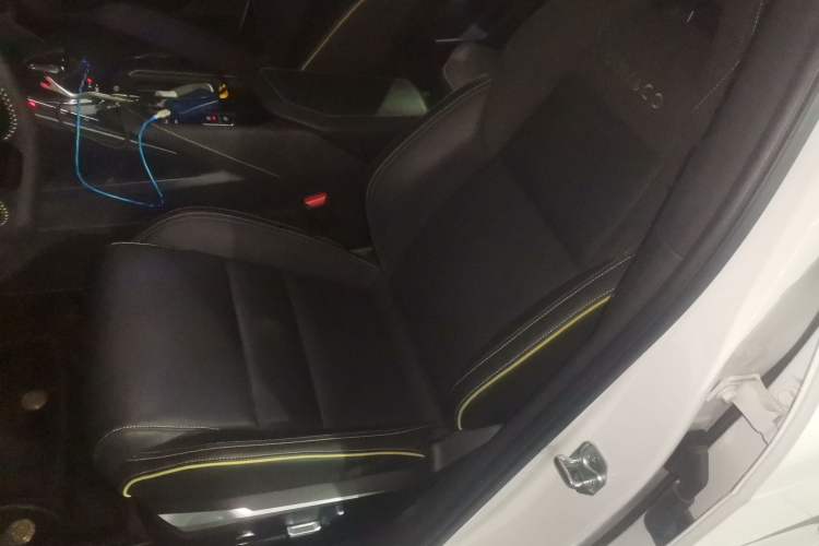 Used Lynk & Co 06 2023 Remix 1.5T Dynamic Halo
