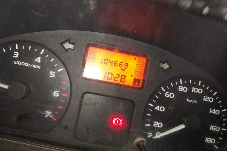 Used Wuling Rongguang 2011 1.2L Standard Version
