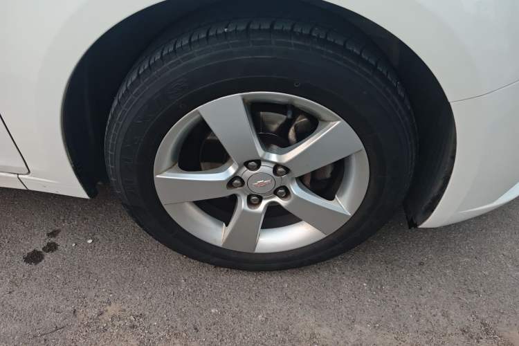 Used Chevrolet Cruze 2013 1.6L SE MT
