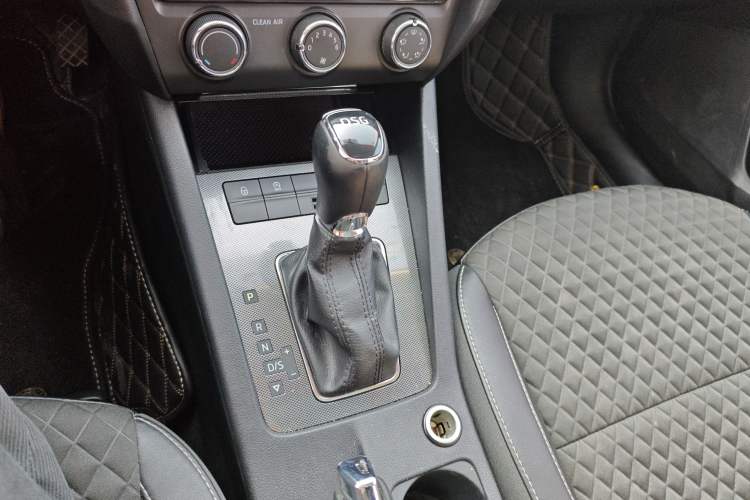 Used Skoda Octavia 2018 Station Wagon TSI230 DSG Luxury Edition