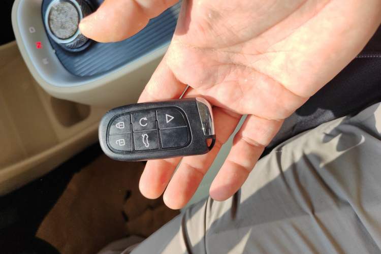 Used ORA Good Cat 2021 400km Standard Range Athena Edition Lithium Iron Phosphate
