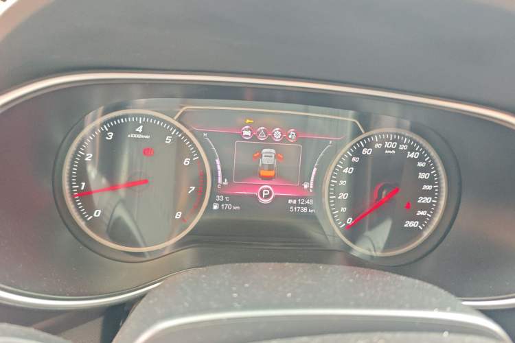 Used Hongqi H5 2022 Classic Model 1.5T DCT Flagship Edition Instrument Cluster