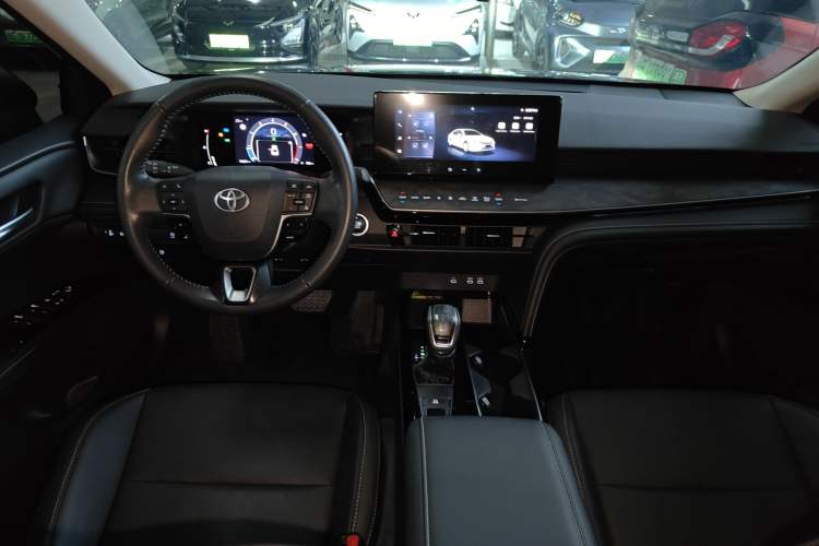 Used Toyota Camry 2024 2.0 GVP Luxury Edition