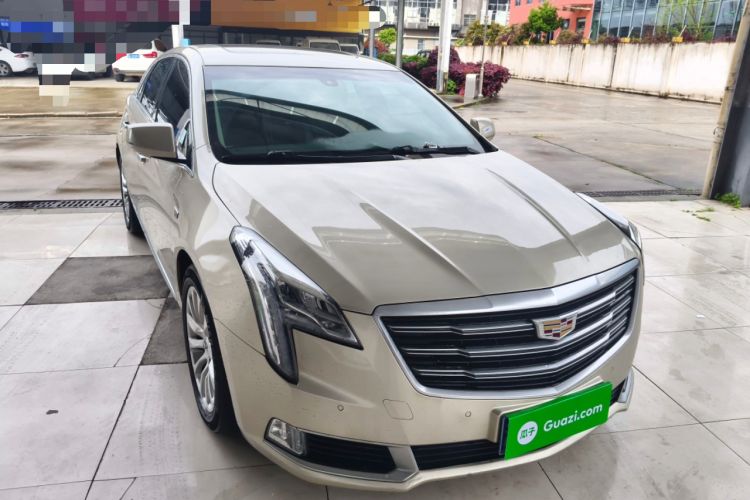 Used Cadillac XTS 2018 28T Tech Edition Front Right 45 Deg