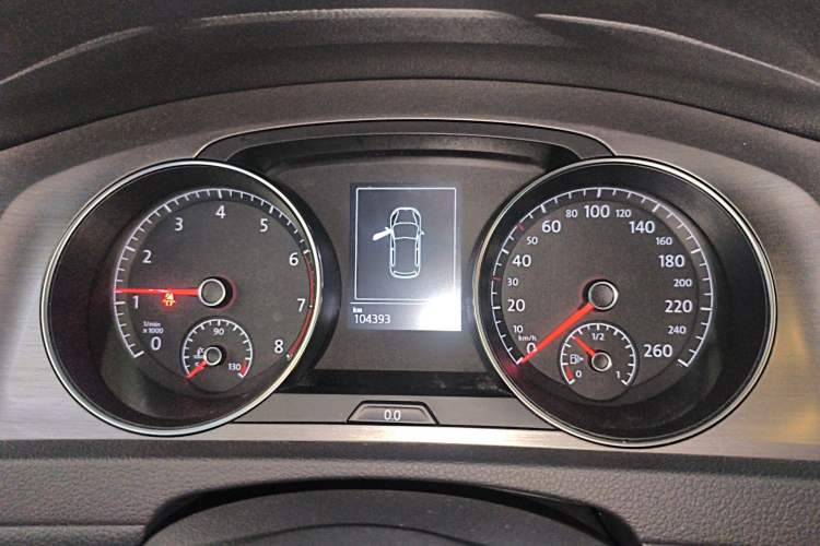 Used Volkswagen Golf 2016 1.6L Automatic Comfort Model Instrument Cluster