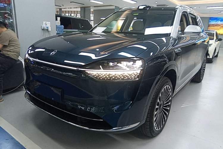 Used Hima AITO M9 2025 Extended-Range Ultra Version 52 kWh 6-Seater