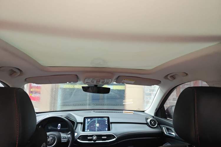 Used MG Pilot 2021 300TGI Automatic Two-Wheel Drive Fuel-Efficient Luxury Edition
