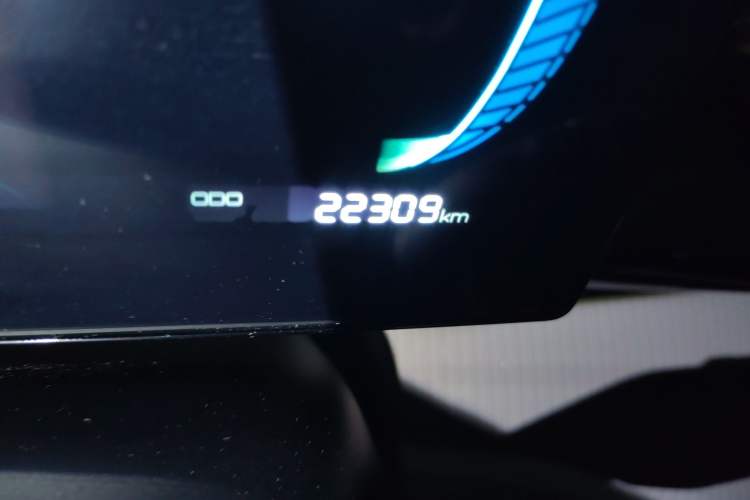 Used BYD Song Pro New Energy 2024 HONOR Edition DM-i 71KM Navigation Model