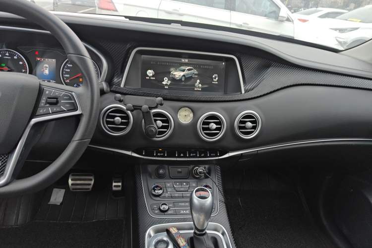 Used JAC Refine S7 2017 1.5T Automatic Comfort Model