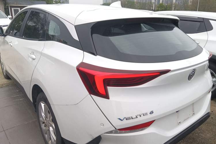 Used Buick Velite 6 2023 Revised Version 430 km Range – Commuter Edition Exterior 2